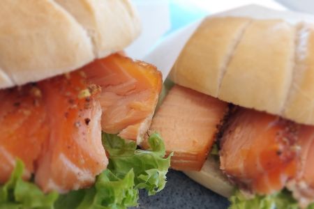 Stremellachs-Brötchen.jpg